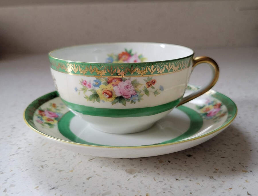 N4512 Flat Cup & Saucer Set by Noritake-1