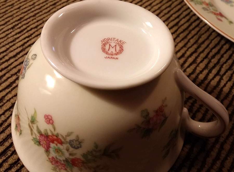 N4527 Footed Cup by Noritake-1