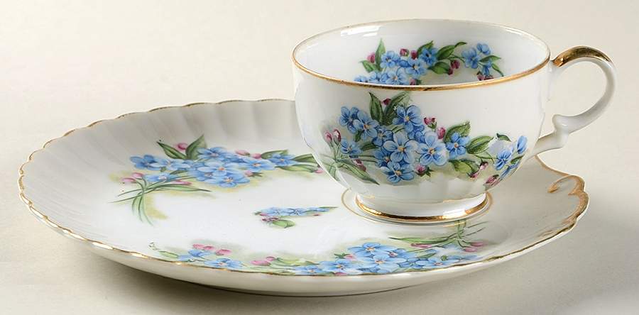 Forget-Me-Nots Snack Plate & Cup Set by Norcrest-1