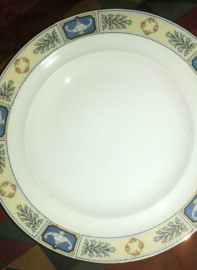 N4330 Luncheon Plate by Noritake-1