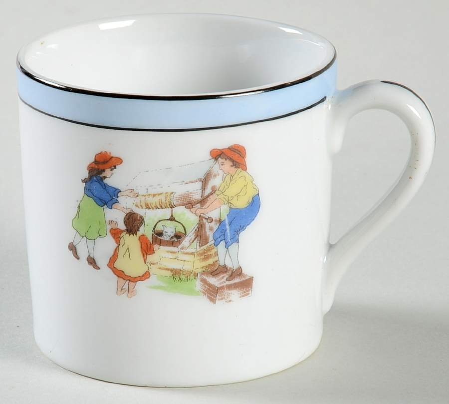 N4532 Child's Mug by Noritake-1