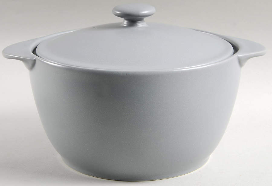 Colorwave Slate 2 Qt Round Covered Casserole by Noritake-1