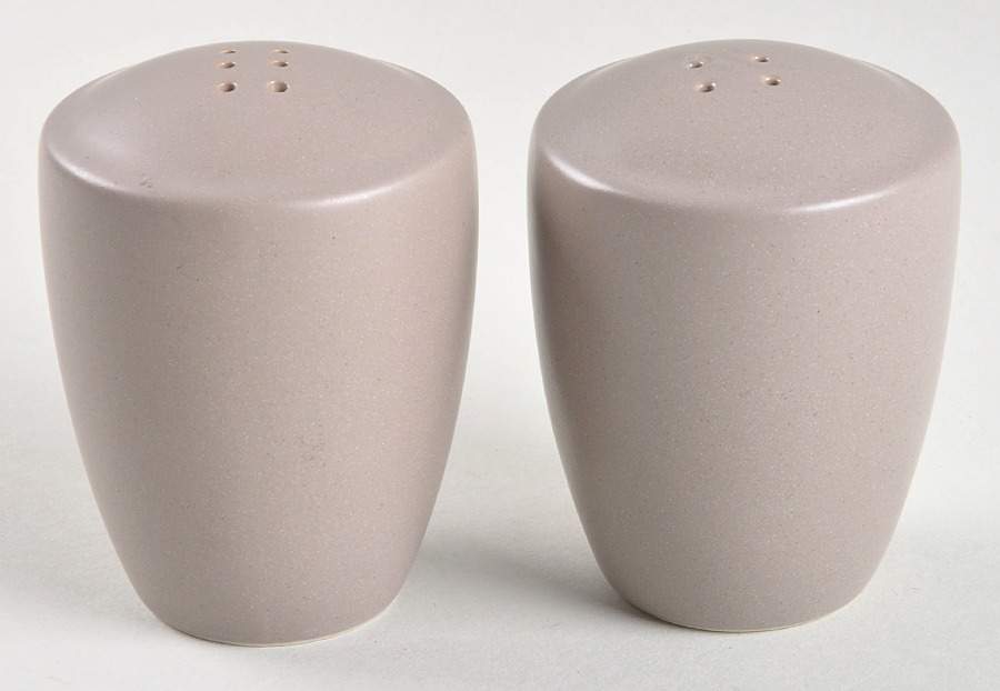 Colorwave Slate Salt & Pepper Set by Noritake-1