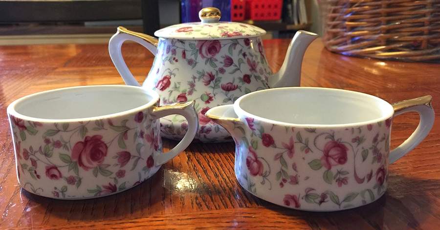 K332 Teapot & Lid by Norcrest-1