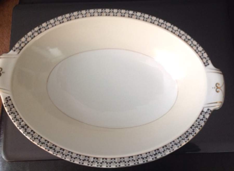 NAG78 10" Oval Vegetable Bowl by Nagoya Shokai-1