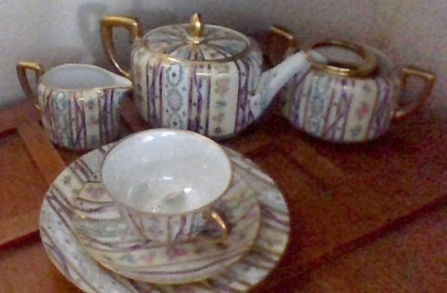 N4560 Teapot & Lid by Noritake-1