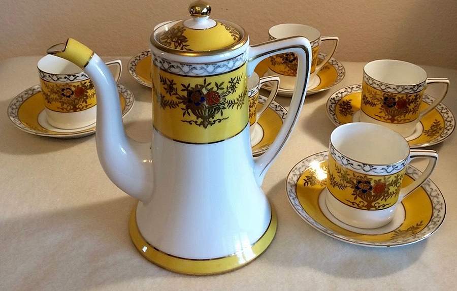 N5007 Mini Coffee Pot & Lid by Noritake-1