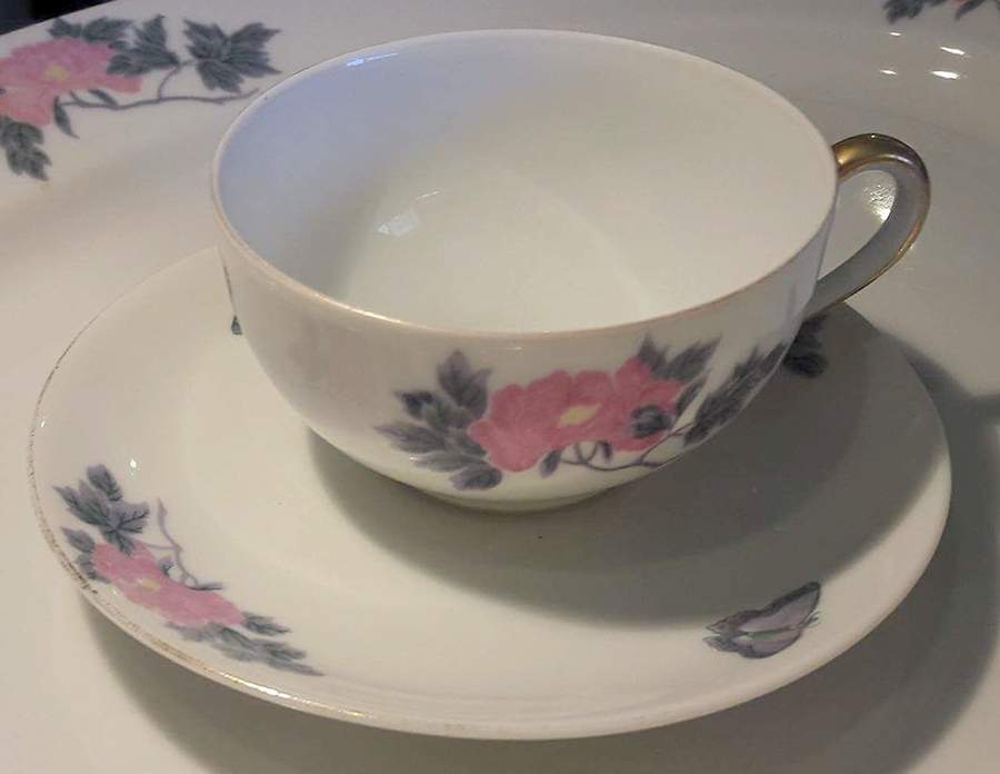 N5013 Flat Cup & Saucer Set by Noritake-1