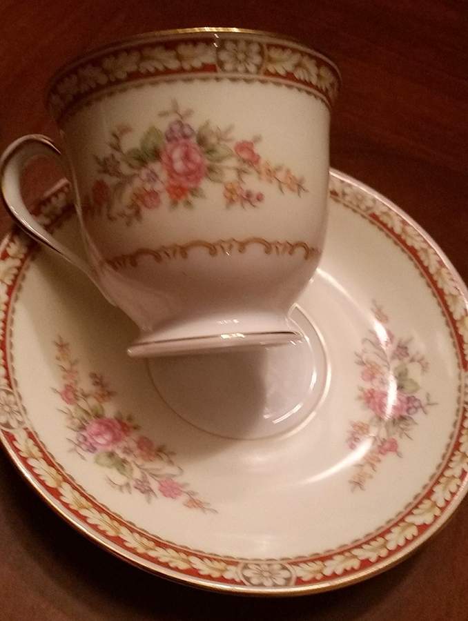 N5014 Footed Demitasse Cup & Saucer Set by Noritake-1