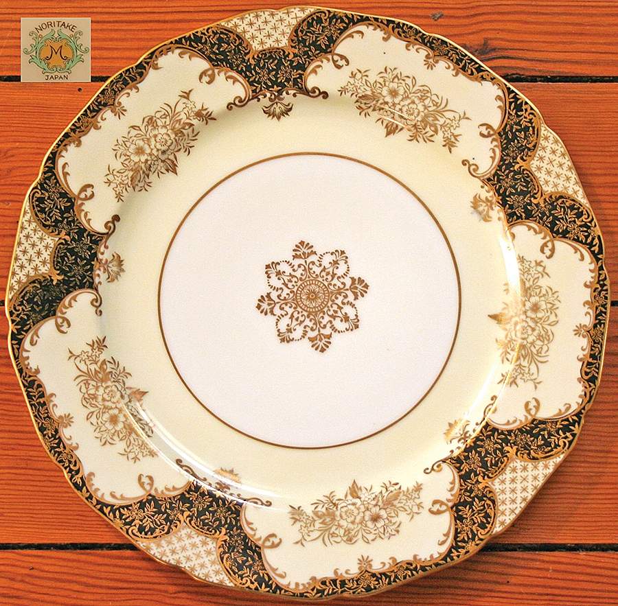 N3743 Dinner Plate by Noritake-1