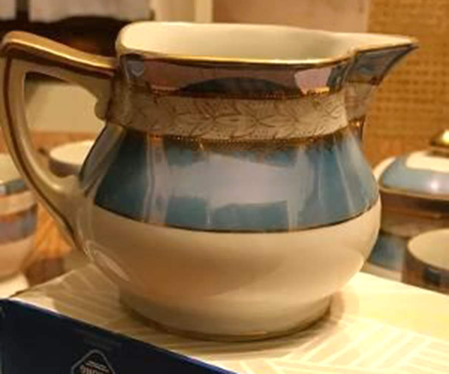 33900 Blue Creamer by Noritake-1