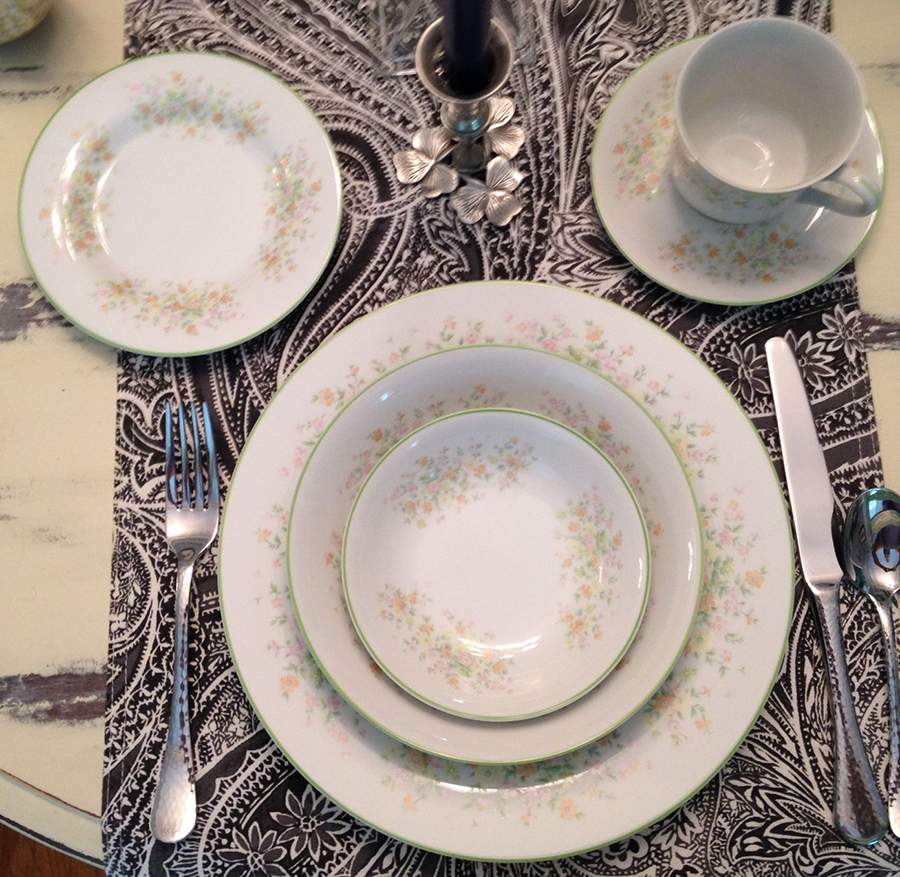 Floret Bread & Butter Plate by Nitto-1