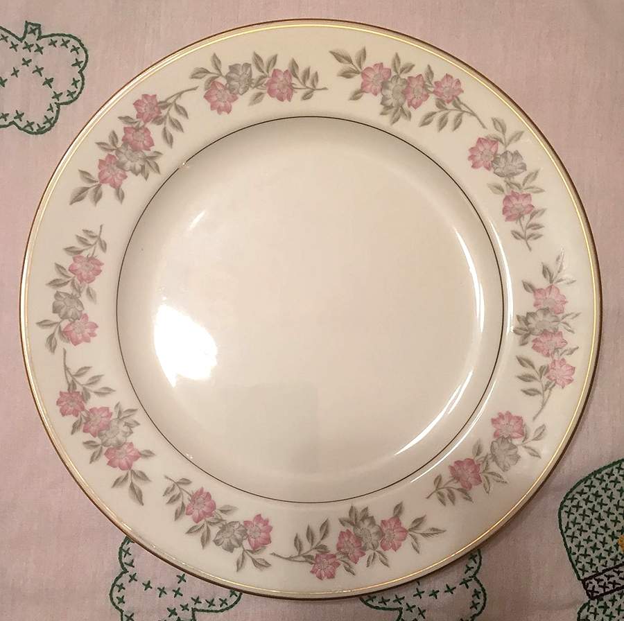 N5028 Salad Plate by Noritake-1