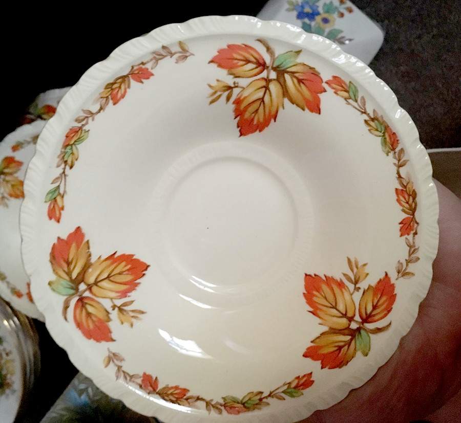 NHP10 Saucer by New Hall-1