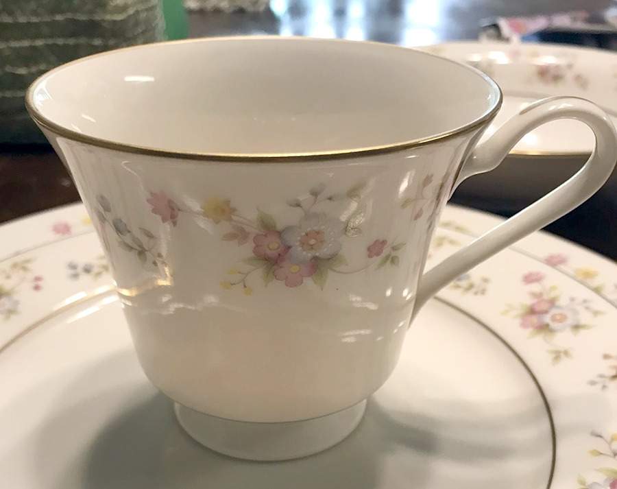 N5050 Footed Cup by Noritake-1