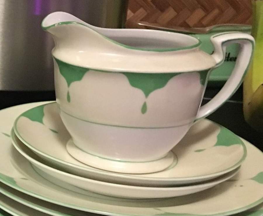 N5057 Creamer by Noritake-1