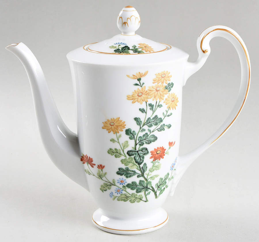 N4592 Mini Coffee Pot & Lid by Noritake-1