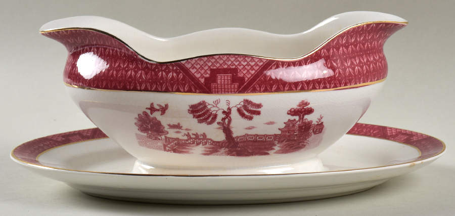 NIK133 Gravy Boat with Attached Underplate by Nikko-1