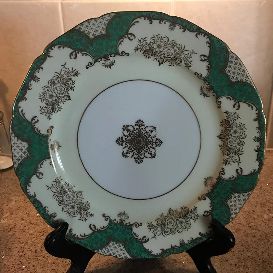 N3743 Green Dinner Plate by Noritake-1
