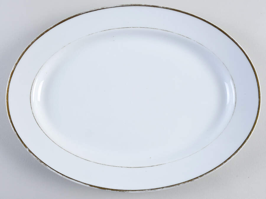 N5080 13" Oval Serving Platter by Noritake-1