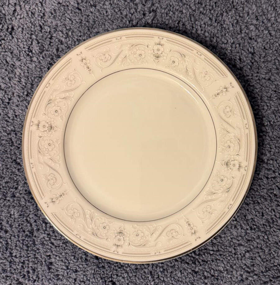 Grey Mist Salad Plate by Nitto-1