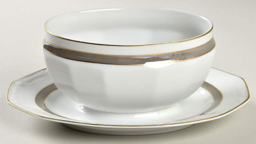 Sonata5455 Gravy Boat with Attached Underplate by Narumi-1