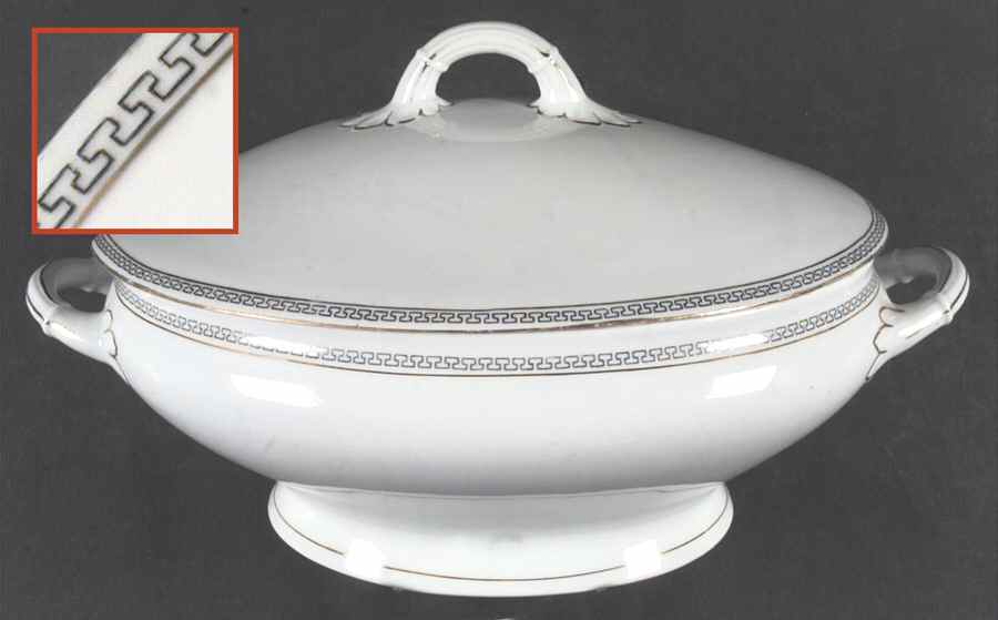 OSG6 Oval Tureen & Lid by Oscar & Edgar Gutherz-1