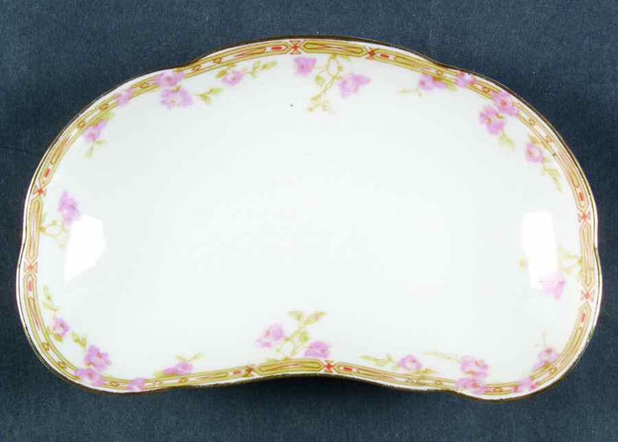 OSG10 Bone Dish by Oscar & Edgar Gutherz-1
