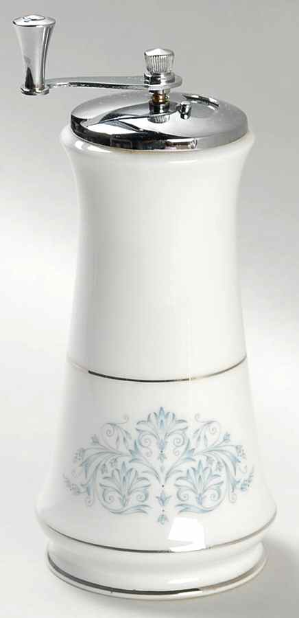 Bryn Mawr Pepper Mill by Oxford (Div of Lenox)-1