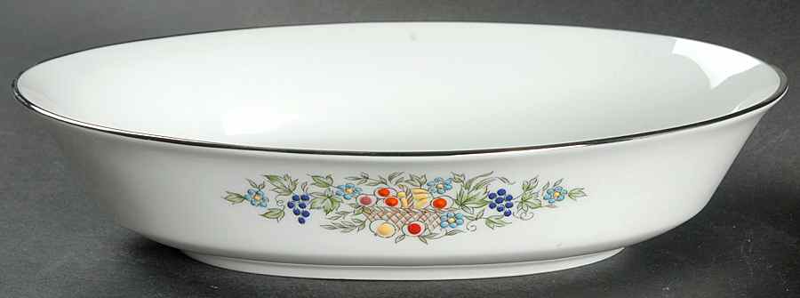 Carlyle 8" Oval Vegetable Bowl by Oxford (Div of Lenox)-1