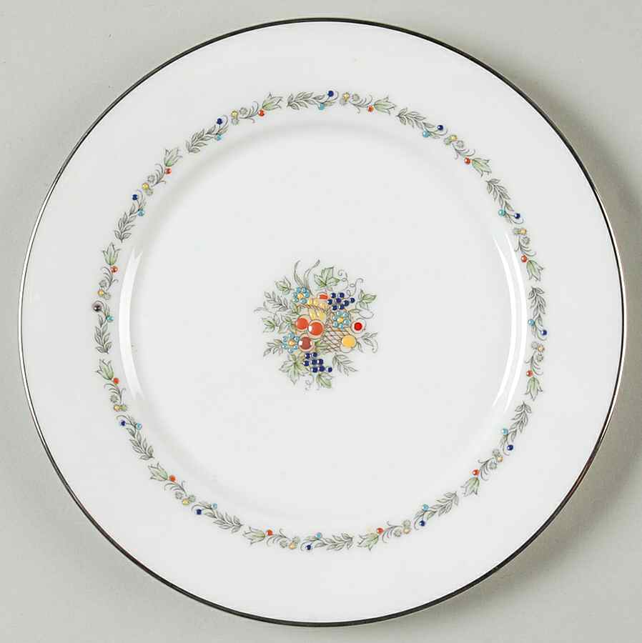 Carlyle Bread & Butter Plate by Oxford (Div of Lenox)-1