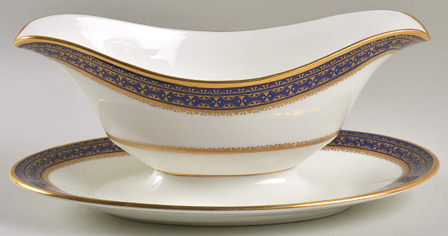 Cortina Gravy Boat with Attached Underplate by Oxford (Div of Lenox)-1