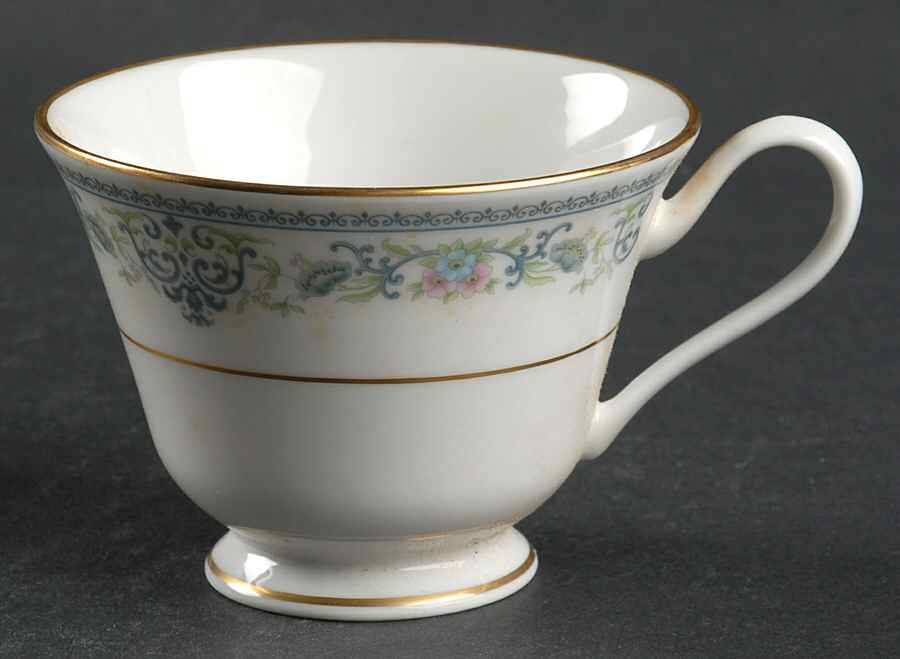 Fontaine Footed Cup by Oxford (Div of Lenox)-1