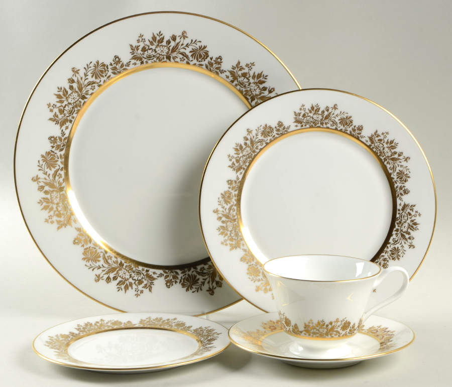 Golden Dawn 5 Piece Place Setting by Oxford (Div of Lenox)-1