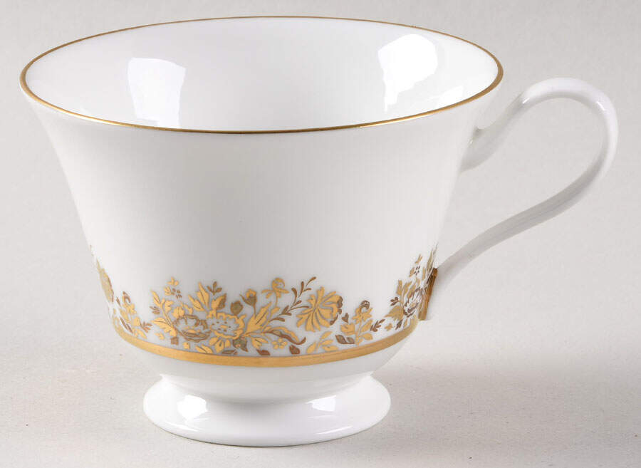 Golden Dawn Footed Cup by Oxford (Div of Lenox)-1