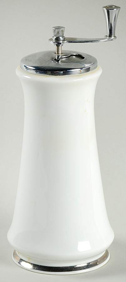 Lexington Pepper Mill by Oxford (Div of Lenox)-1