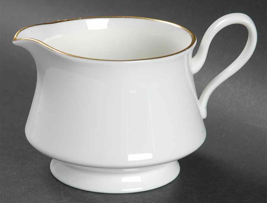 O1 Creamer by Oxford (Div of Lenox)-1