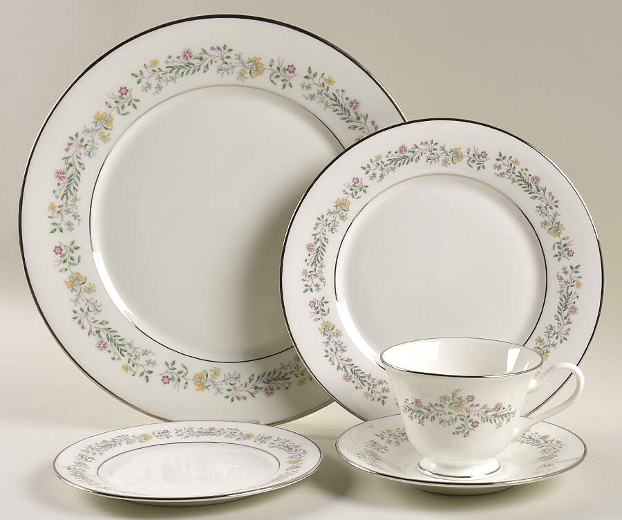 Tenderly 5 Piece Place Setting by Oxford (Div of Lenox)-1