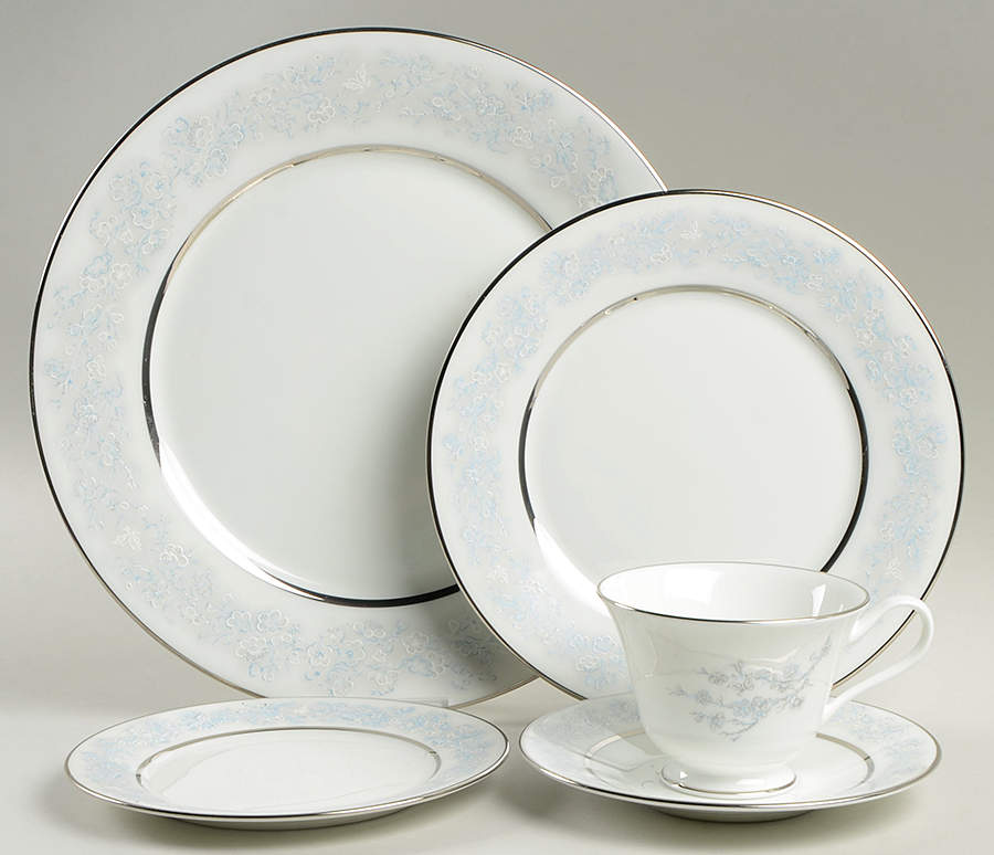 Twilight Dell 40 Piece Estate Set by Oxford (Div of Lenox)-1