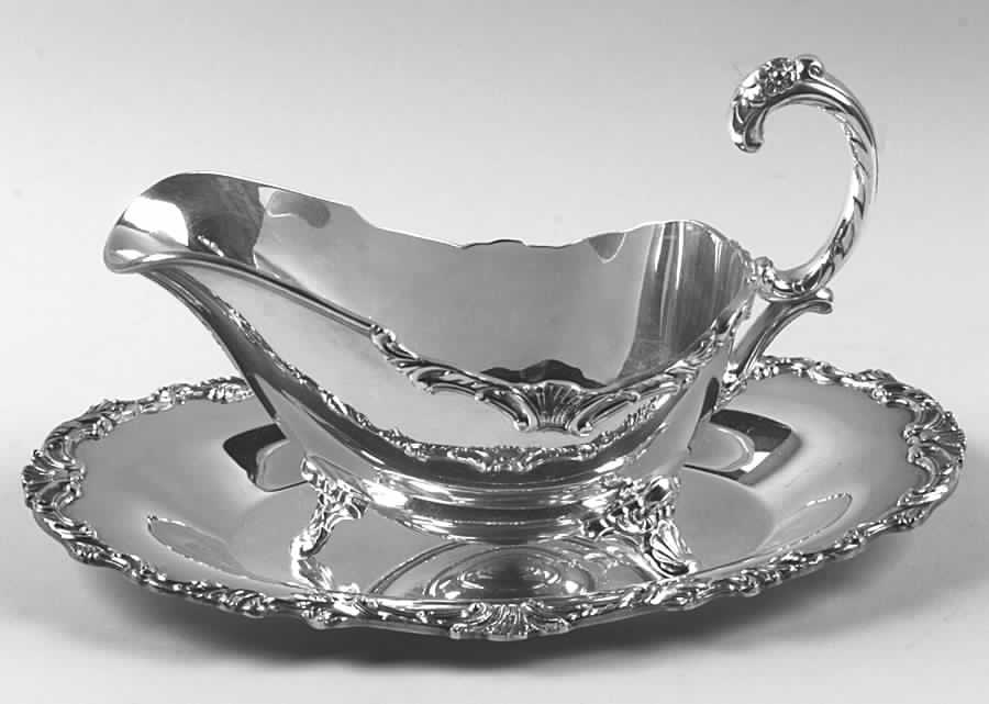 Ascot (Silverplate, Hollowware) Plated Gravy Boat & Underplate by Oneida Silver-1