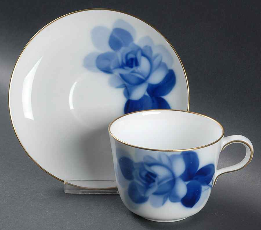 Blue Rose Flat Cup & Saucer Set by Okura-1