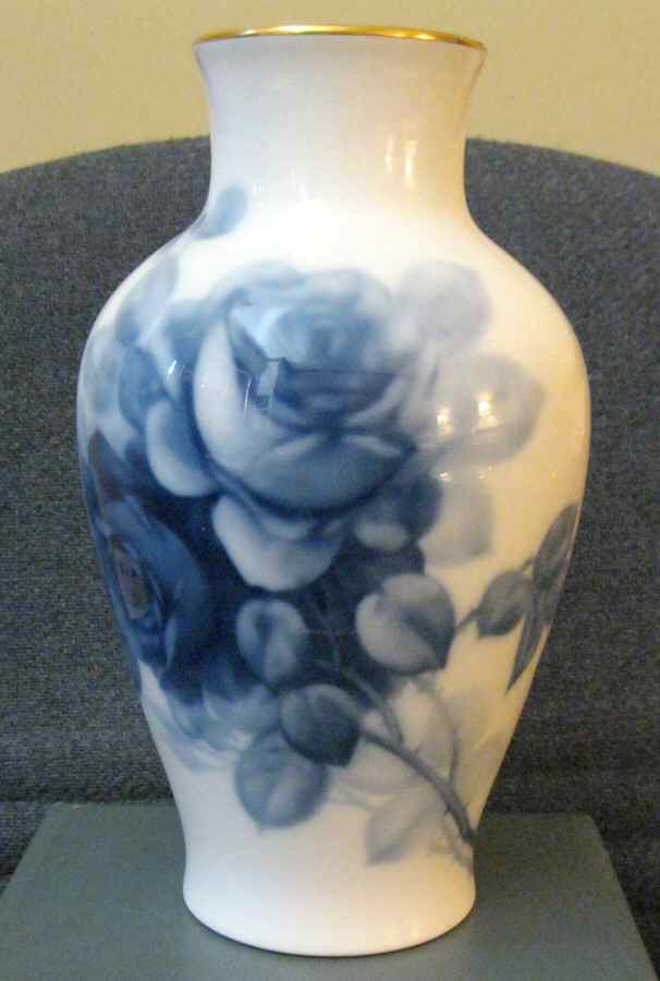 Blue Rose 11" Vase by Okura-1