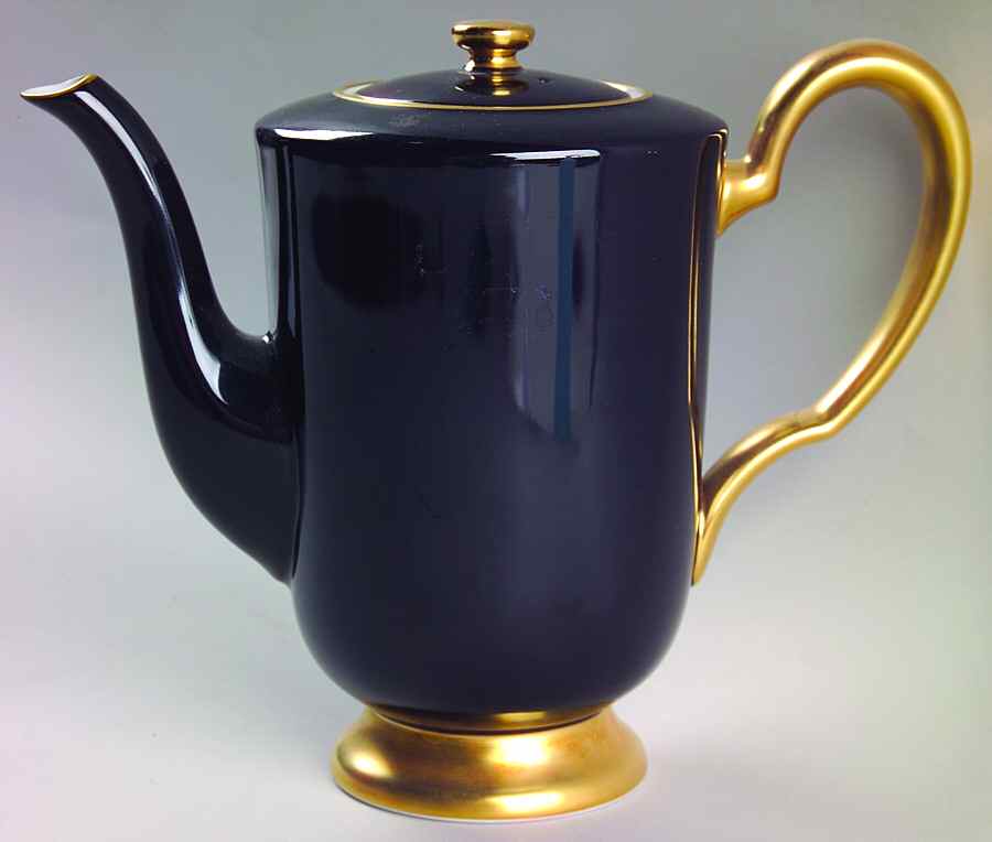 Josephine Teapot & Lid by Okura-1