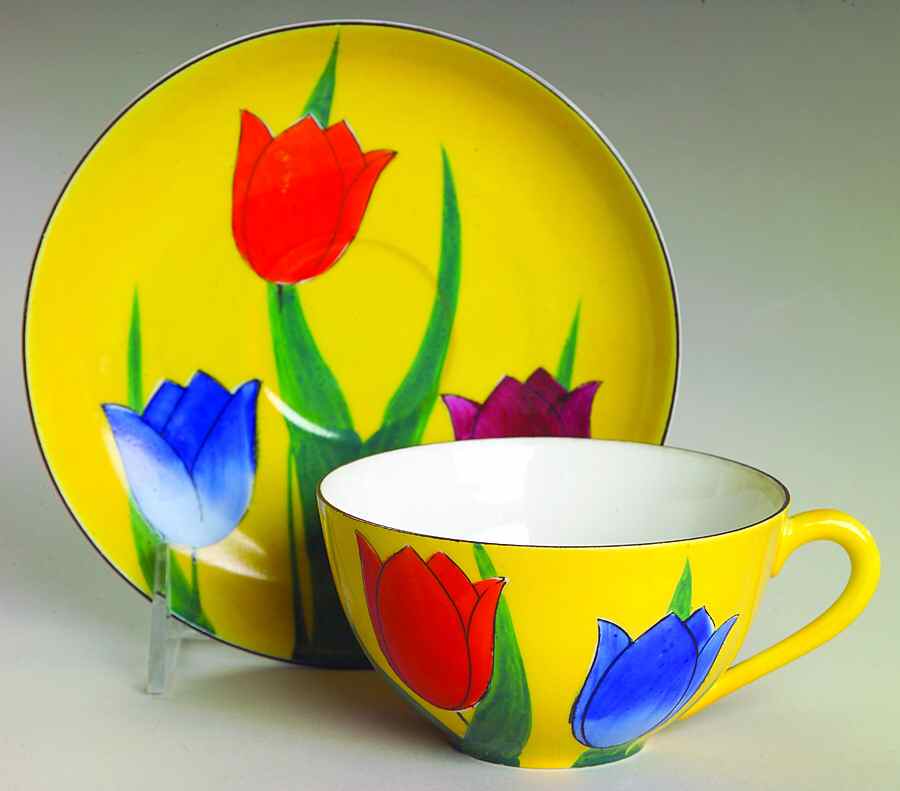 OKW2 Flat Cup & Saucer Set by Okwan-1