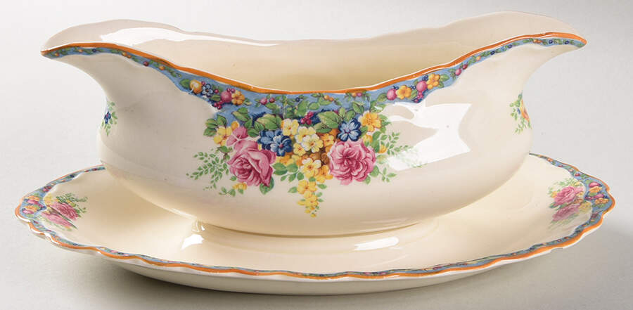 Pasadena Gravy Boat with Attached Underplate by Old Hall-1