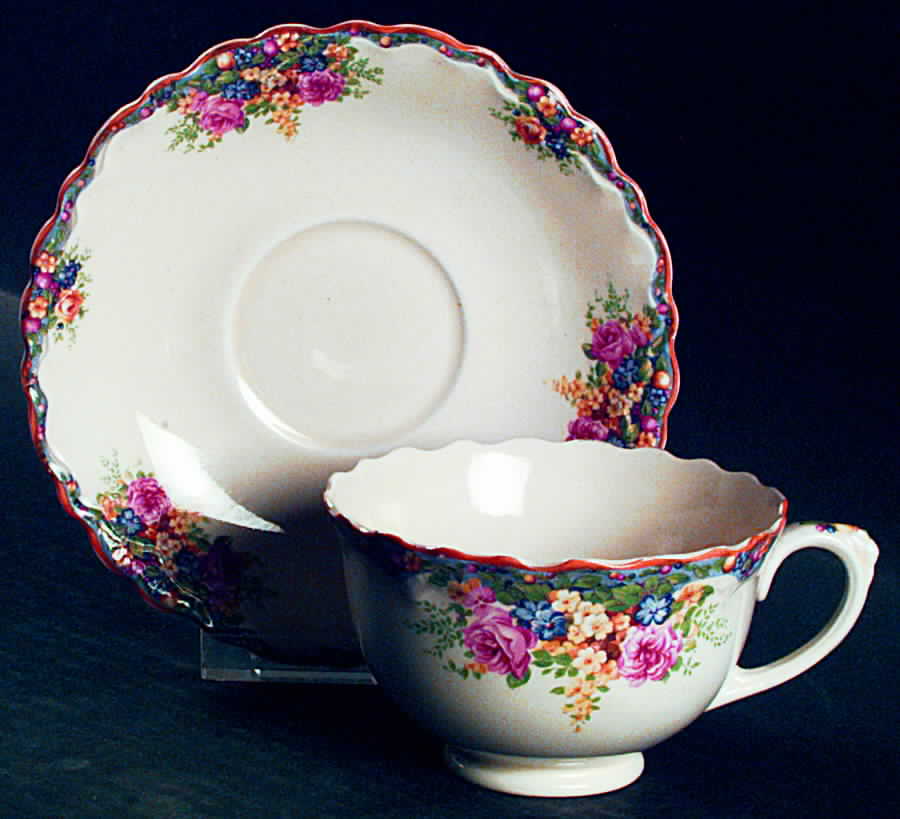 Pasadena Oversized Cup & Saucer Set by Old Hall-1