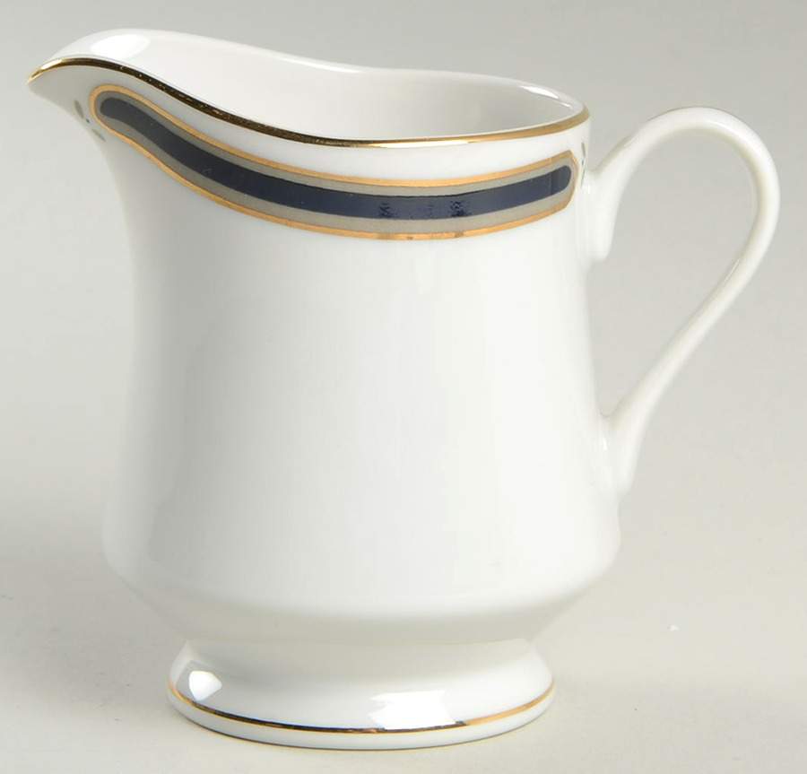 Ardmore Creamer by Oneida-1