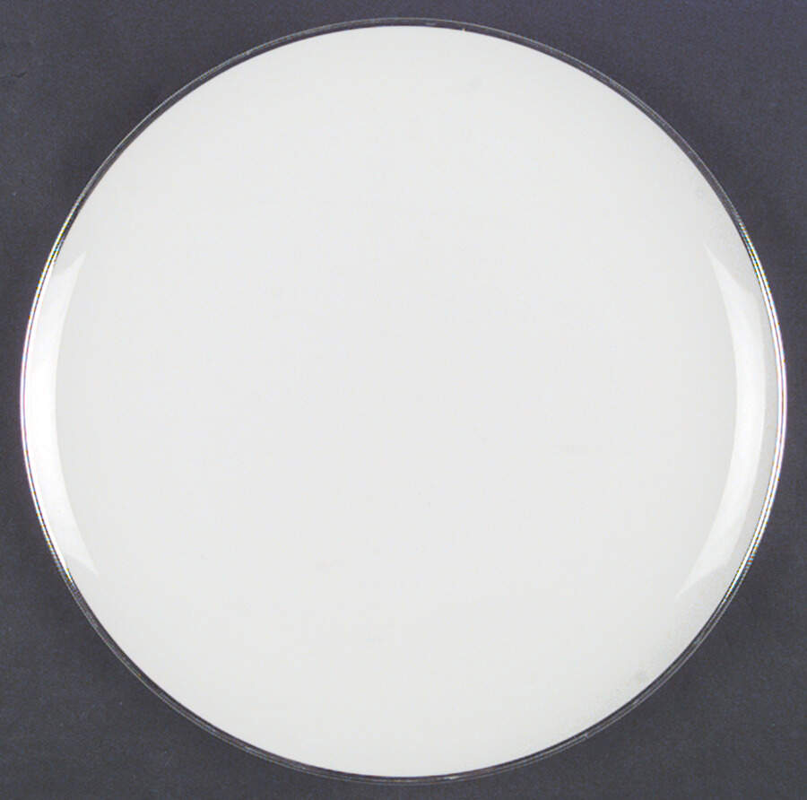 Distinction White Dinner Plate by Oneida-1