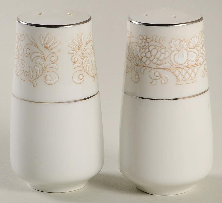 Golden Glow Salt & Pepper Set by Oneida-1