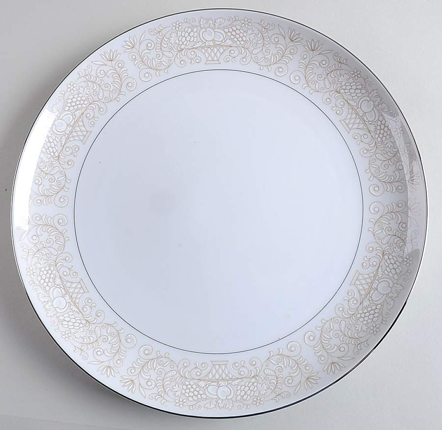 Golden Glow 12" Chop Plate (Round Platter) by Oneida-1